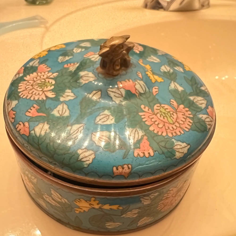 Vintage - Antique Cloisonné Lidded Box